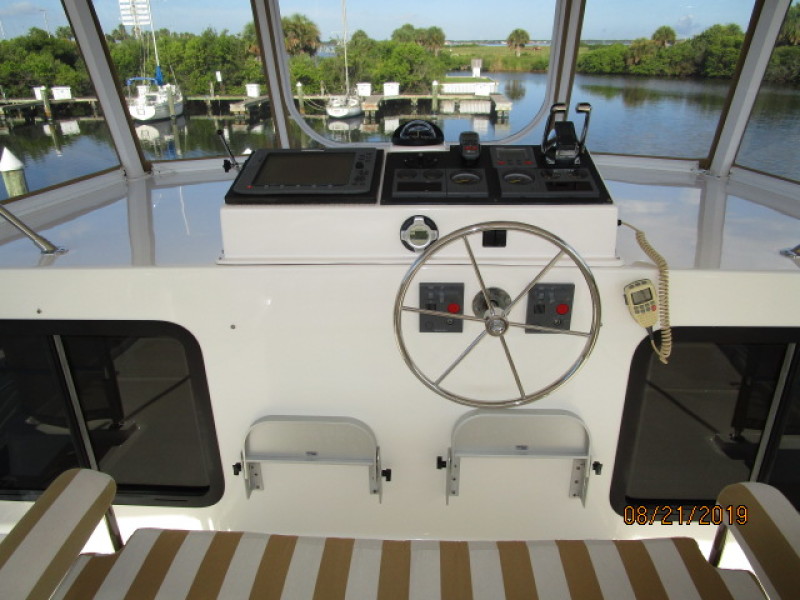 2007 Endeavour "40" Trawler Cat