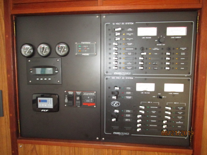2007 Endeavour "40" Trawler Cat