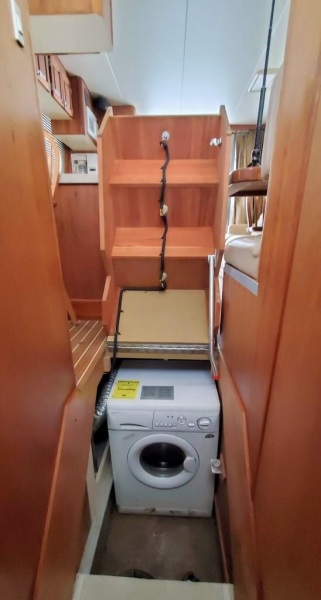 2004 Mainship 400