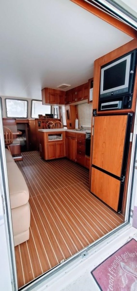 2004 Mainship 400