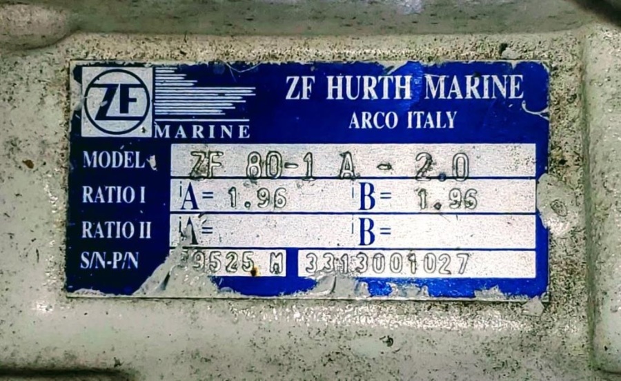 2004 Mainship 400