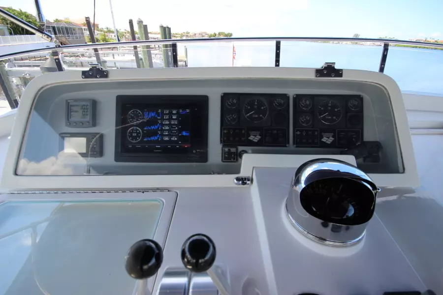 2003 Selene 53 Ocean Trawler - Bridge Deck