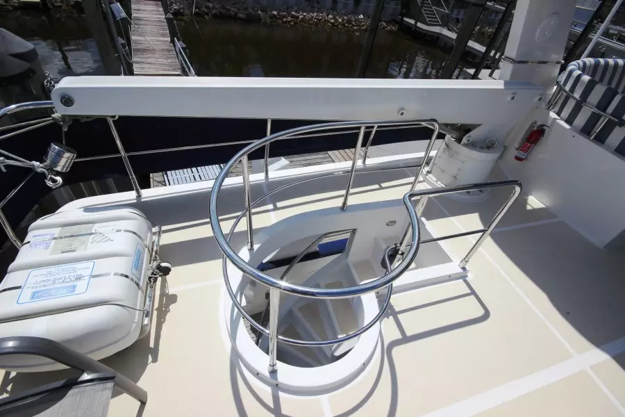 2003 Selene 53 Ocean Trawler - Bridge Deck