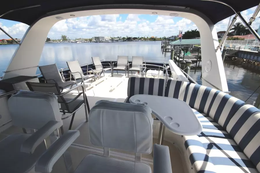 2003 Selene 53 Ocean Trawler - Bridge Deck