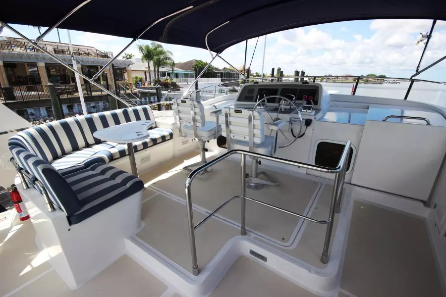 2003 Selene 53 Ocean Trawler - Bridge Deck
