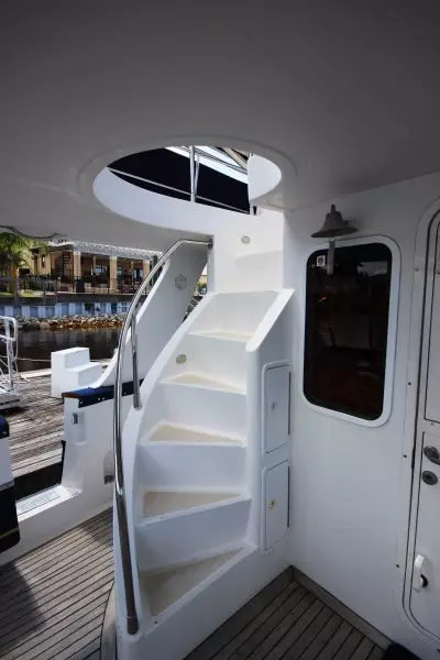 2003 Selene 53 Ocean Trawler - Cockpit