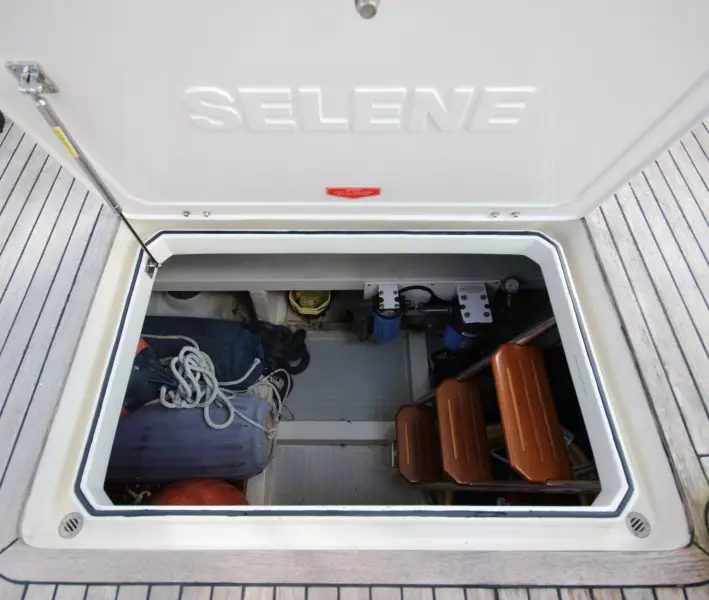 2003 Selene 53 Ocean Trawler - Laxerette Storage