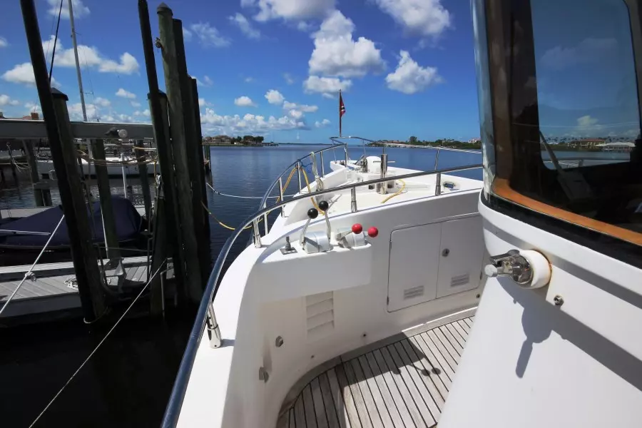 2003 Selene 53 Ocean Trawler - Port Walkway Controls