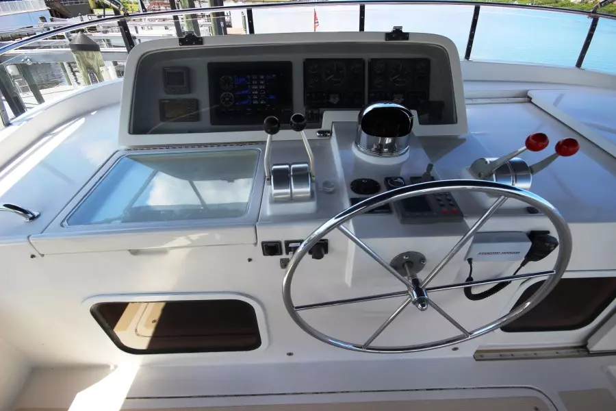 2003 Selene 53 Ocean Trawler - Bridge Deck