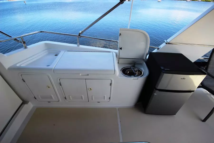 2003 Selene 53 Ocean Trawler - Bridge Deck