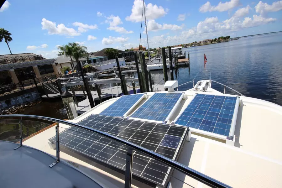 2003 Selene 53 Ocean Trawler - Solar Panels