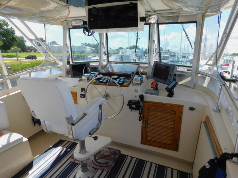 1990 Atlantic 44 motor yacht