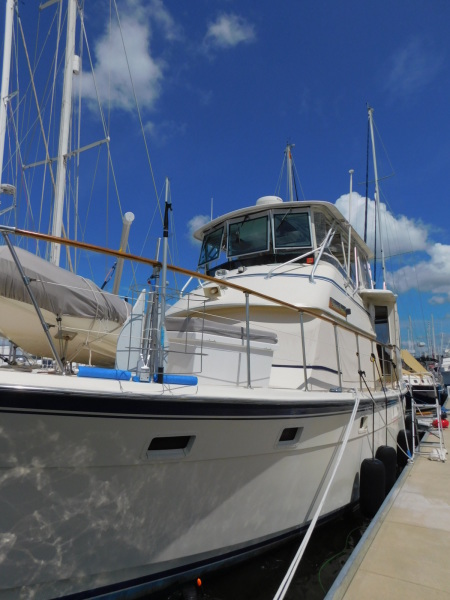 1990 Atlantic 44 motor yacht