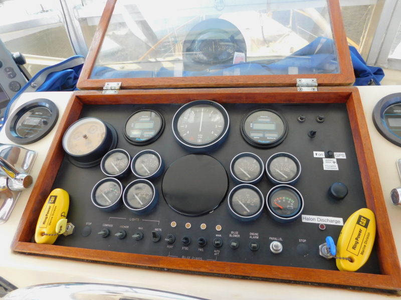 1990 Atlantic 44 motor yacht
