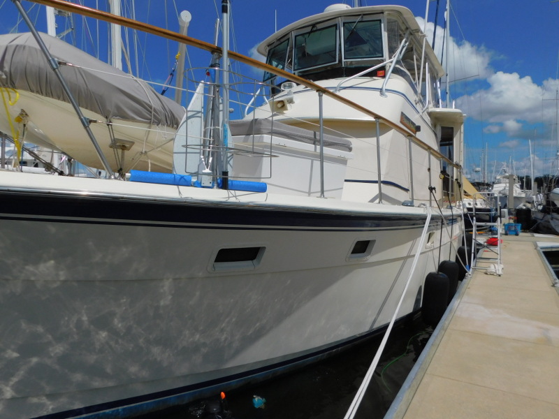 1990 Atlantic 44 motor yacht