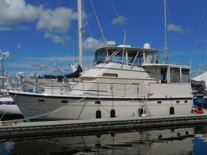 1990 Atlantic 44 motor yacht