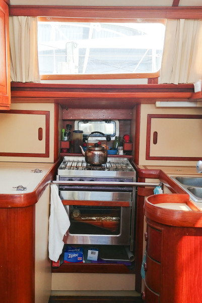1984 CAL cal 44