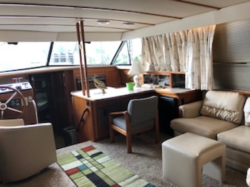 1988 Carver 42 Aft Cabin