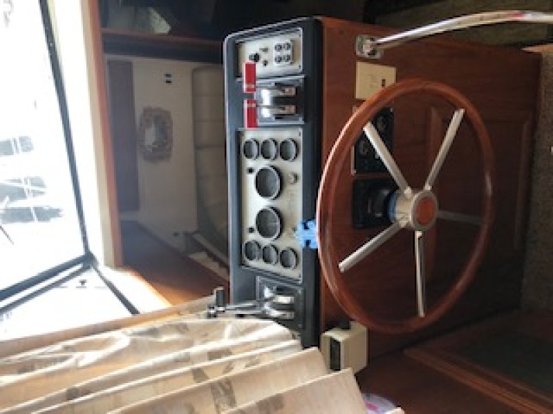 1988 Carver 42 Aft Cabin