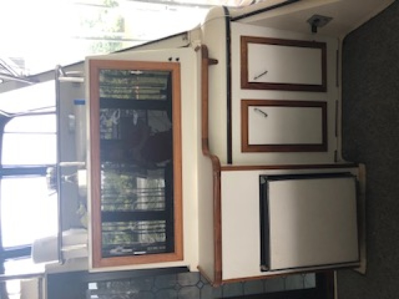 1988 Carver 42 Aft Cabin