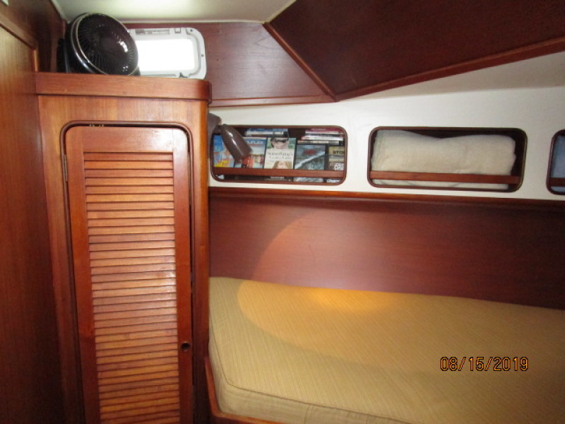 1980 Gulfstar 44 trawler