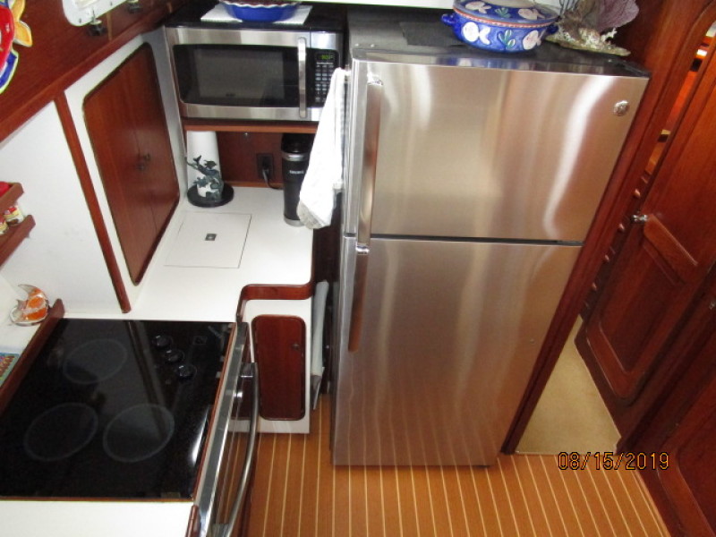 1980 Gulfstar 44 trawler