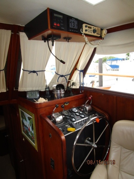 1980 Gulfstar 44 trawler