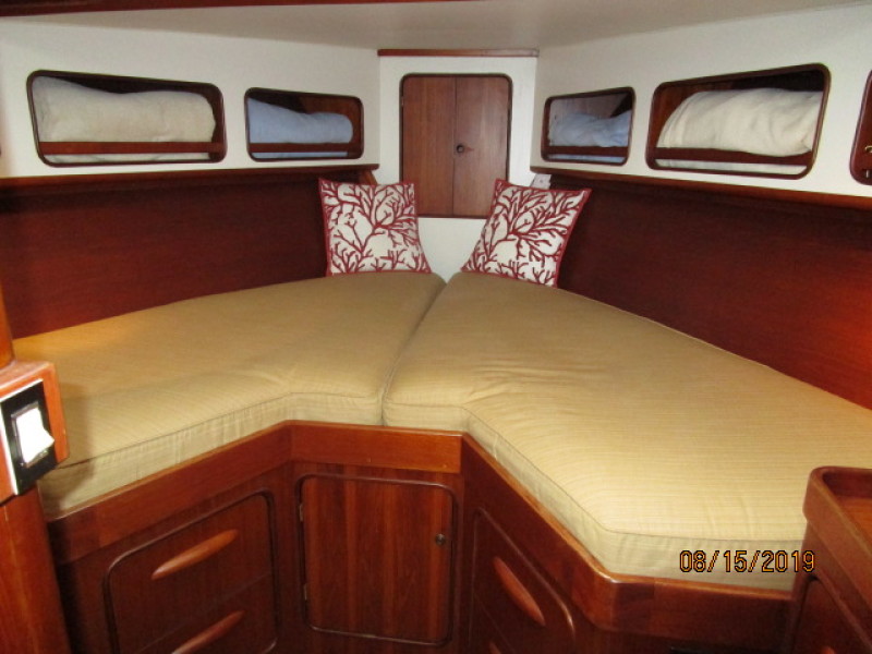 1980 Gulfstar 44 trawler
