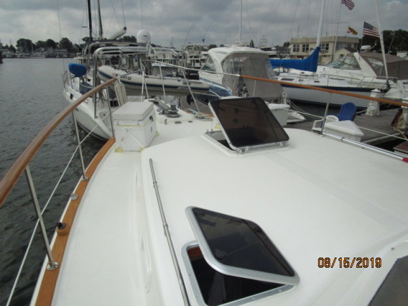 1980 Gulfstar 44 trawler