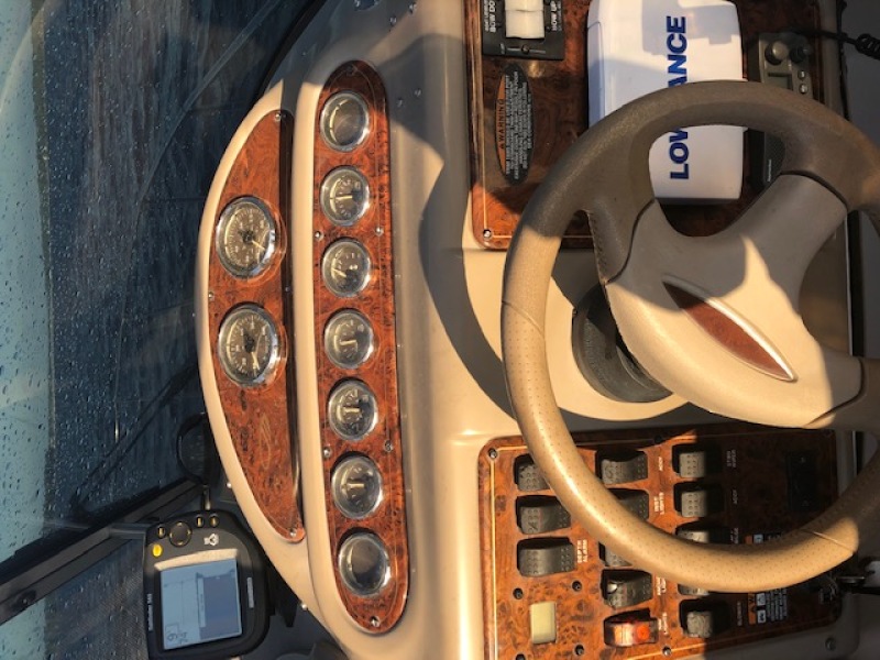 2002 Maxum 2400 SCR