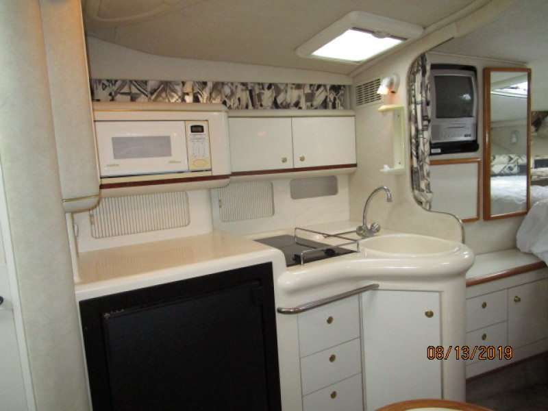1997 Sea Ray 330 sundancer