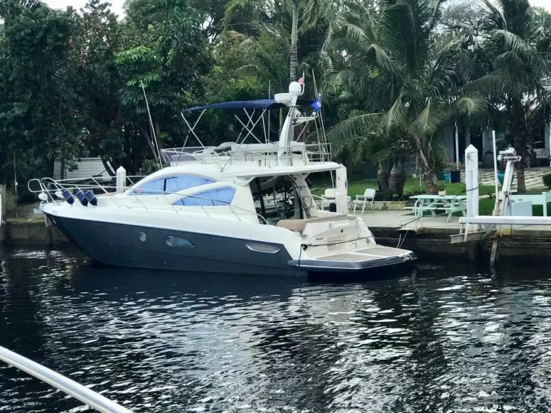 Acqua Blue 43ft Cranchi Yacht For Sale