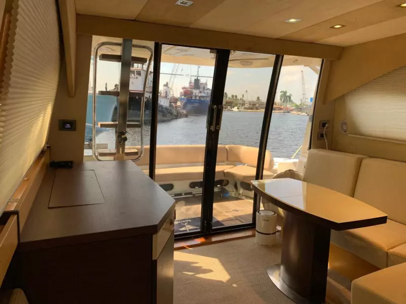 Acqua Blue 43ft Cranchi Yacht For Sale