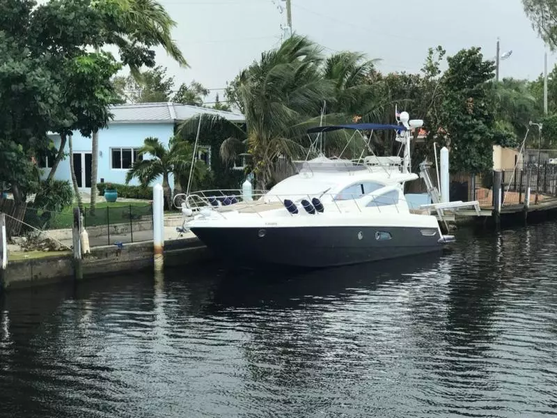Acqua Blue 43ft Cranchi Yacht For Sale