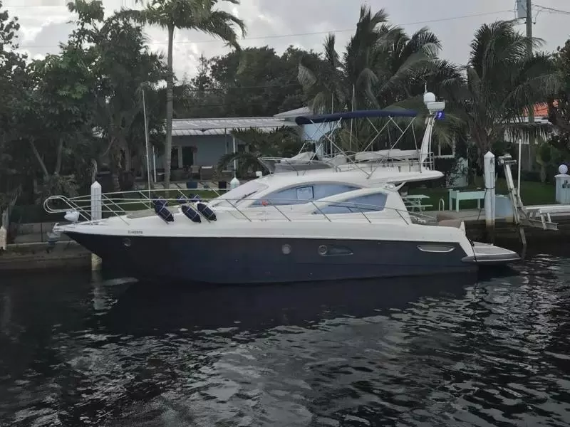 Acqua Blue 43ft Cranchi Yacht For Sale