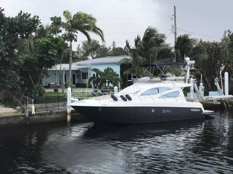 Acqua Blue 43ft Cranchi Yacht For Sale