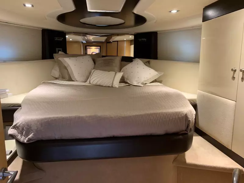 Acqua Blue 43ft Cranchi Yacht For Sale