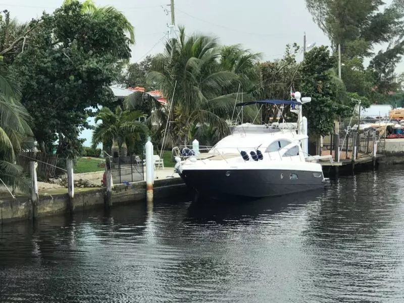 Acqua Blue 43ft Cranchi Yacht For Sale