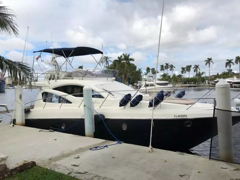 Acqua Blue 43ft Cranchi Yacht For Sale