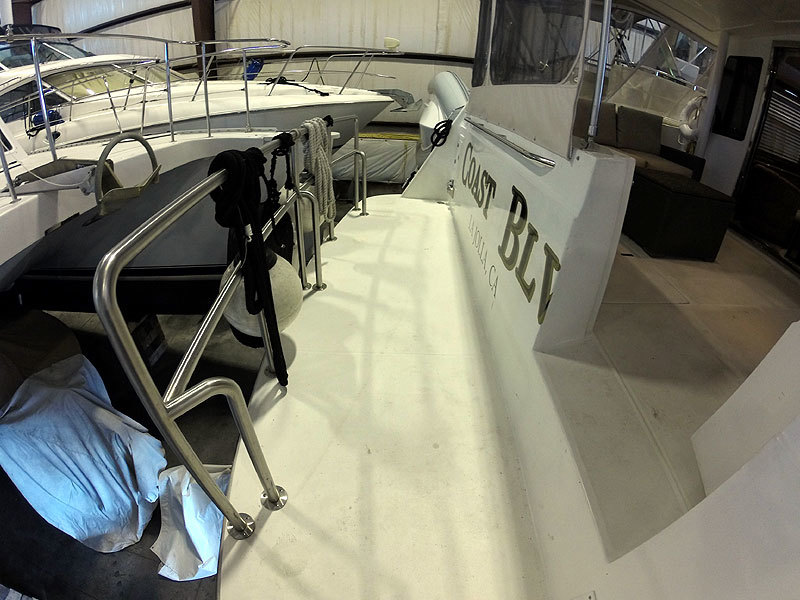 2004 Navigator 5700 Rival Pilothouse