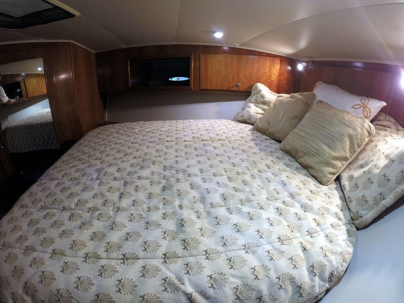 2004 Navigator 5700 Rival Pilothouse