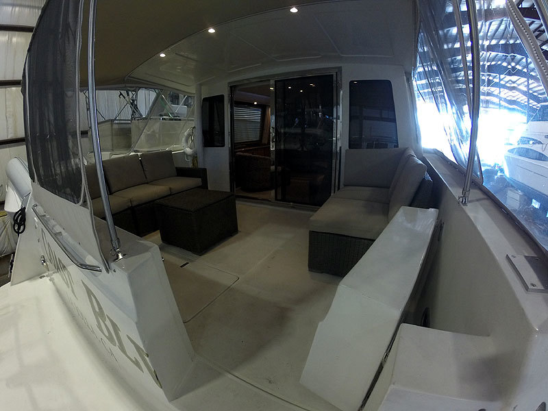 2004 Navigator 5700 Rival Pilothouse