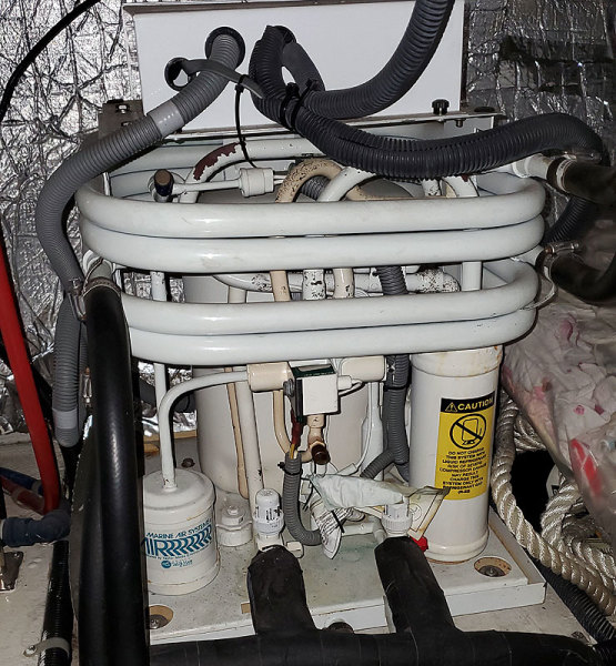 2004 Navigator 5700 Rival Pilothouse