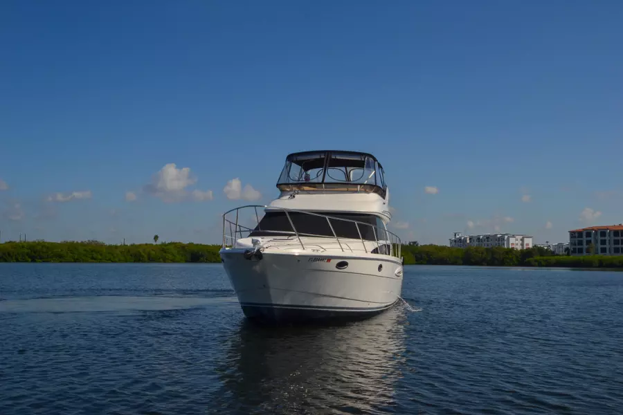 2008 Meridian 391 Sedan Bridge
