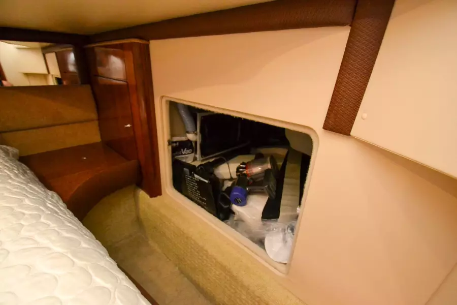 2008 Meridian 391 Sedan Bridge