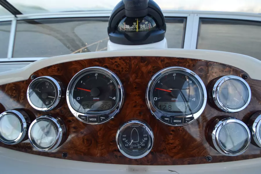 2008 Meridian 391 Sedan Bridge