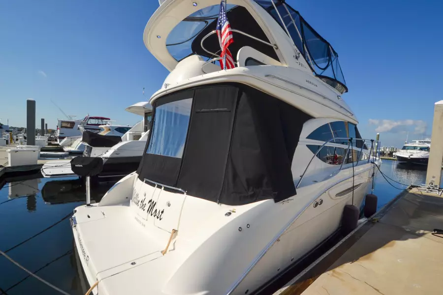 2008 Meridian 391 Sedan Bridge