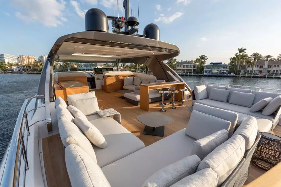 Flybridge
