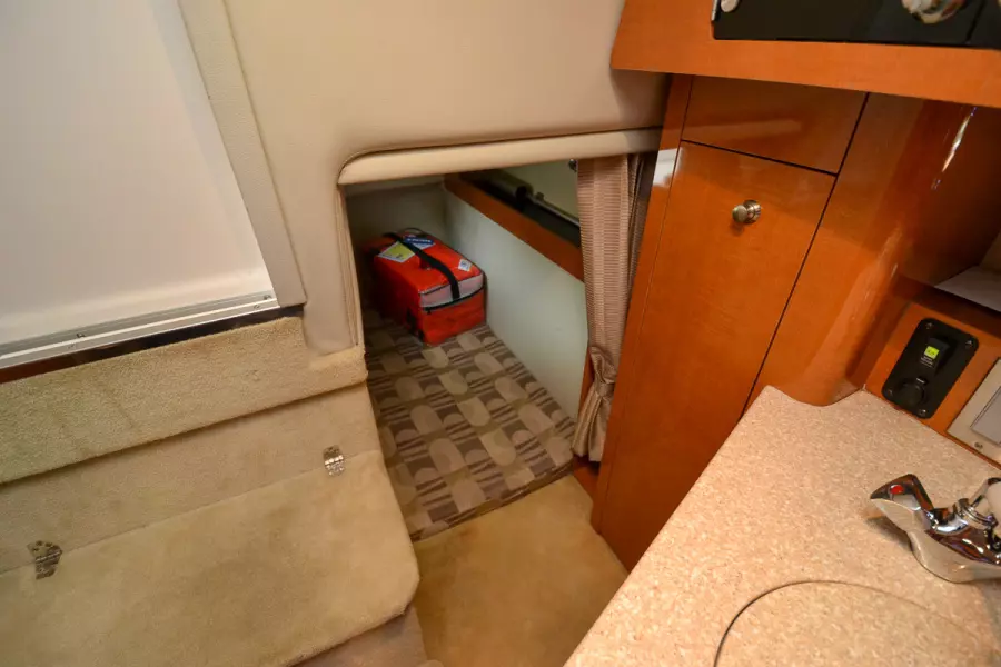 Access Mid Cabin