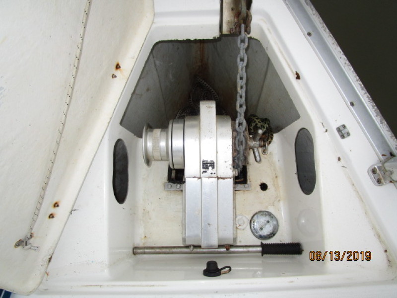 2004 Bavaria 36-3 Cabin